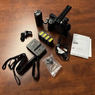 Sony A7Siii Camera Kit+ Cage